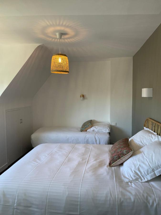 Hotel De La Cale Фуенан Екстериор снимка