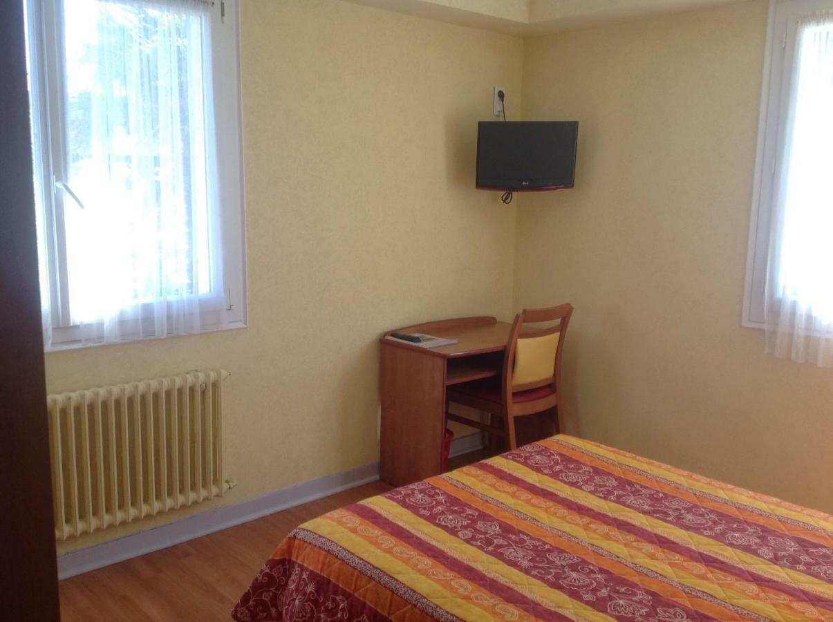 Hotel De La Cale Фуенан Екстериор снимка